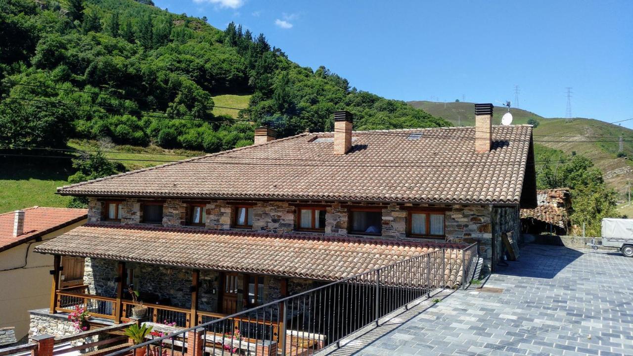 Casa Gayon Apartment Pola de Allande Exterior foto