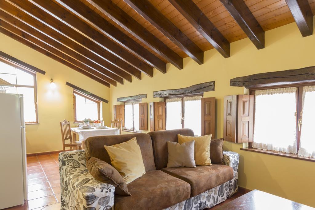 Casa Gayon Apartment Pola de Allande Exterior foto